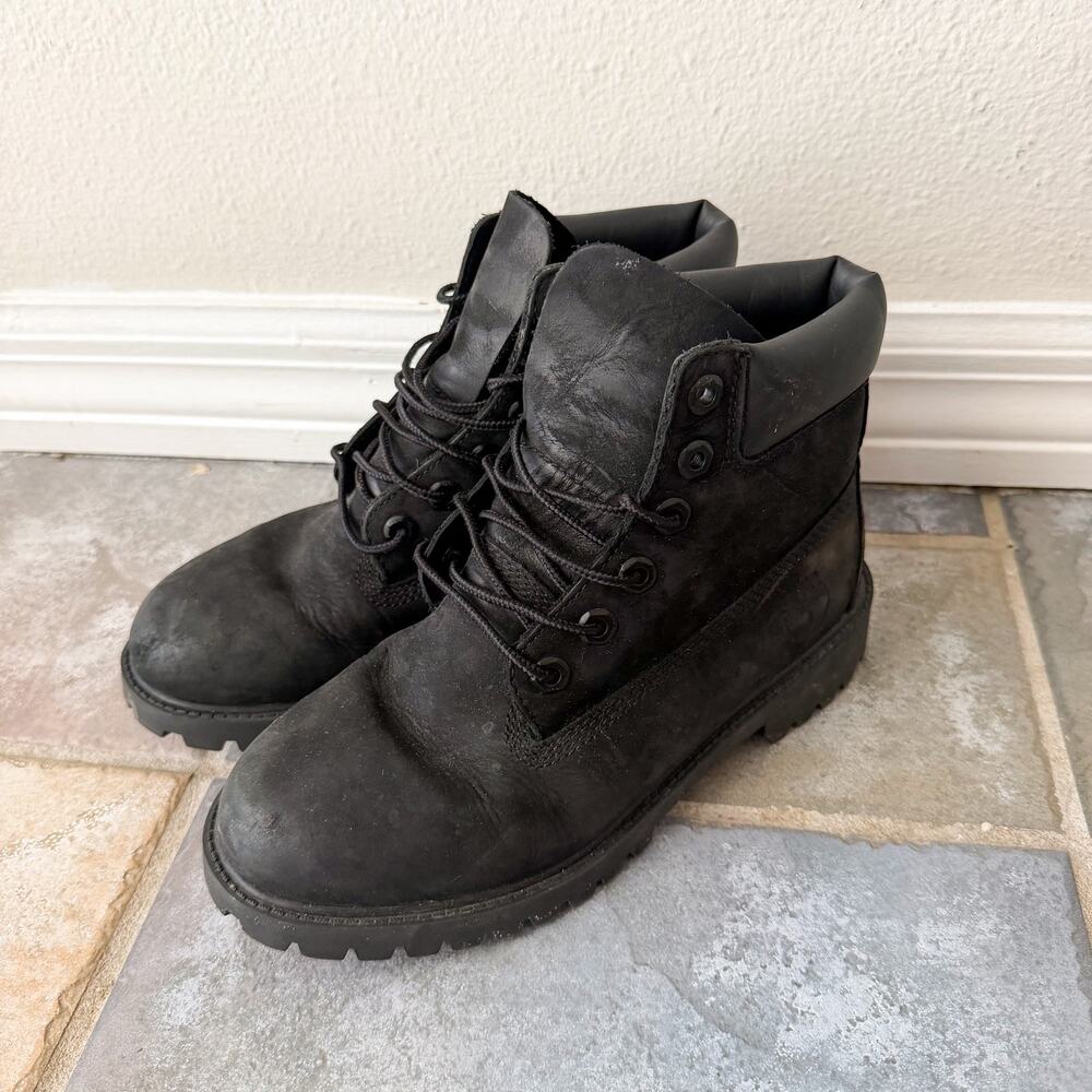 Timberland Black 6 Inch Boots Nubuck Leather Heavy Duty Youth Boys Size 5